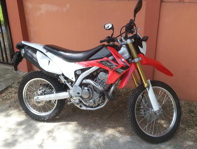 honda 250 off road bike
